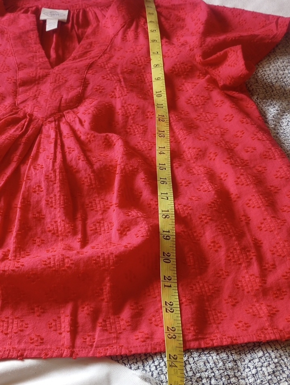 Red Cotton Textured Top - Picture 6 of 8